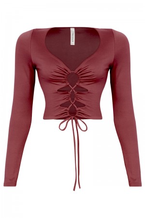 LONG SLEEVE TOP W/ FRONT CUTOUTS